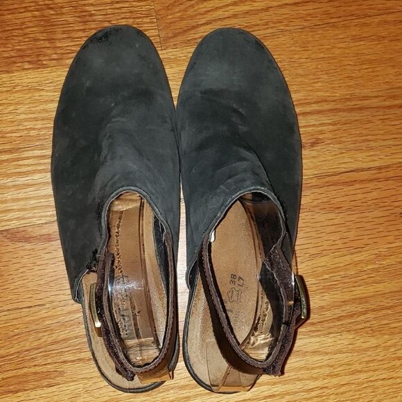 Naot Black Leather Slingback heels - Picture 5 of 10